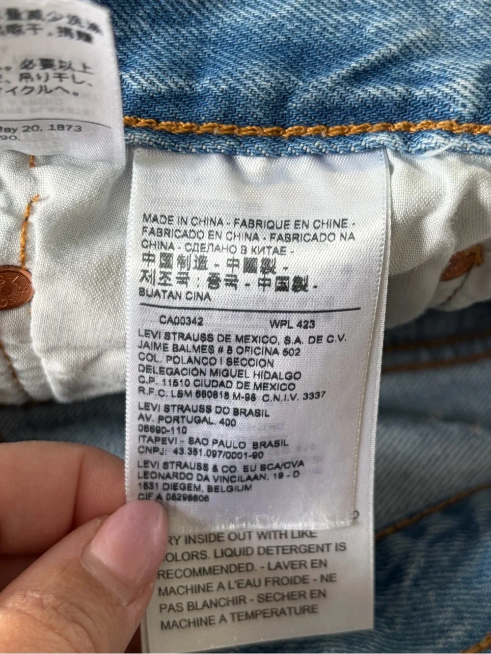 Levi’s 501 Premium Denim Jean Shorts size 31 Cut Off‎ Dottie Blues Distressed